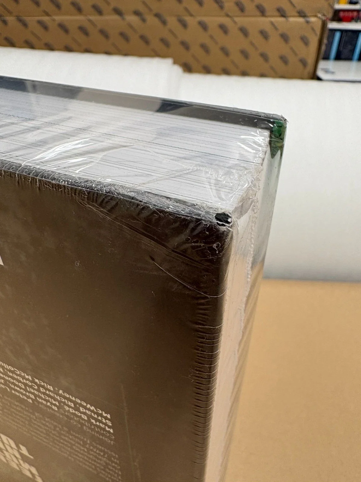 Teenage Mutant Ninja Turtles Compendium, Vol. 2 (DENTED) - Image 4